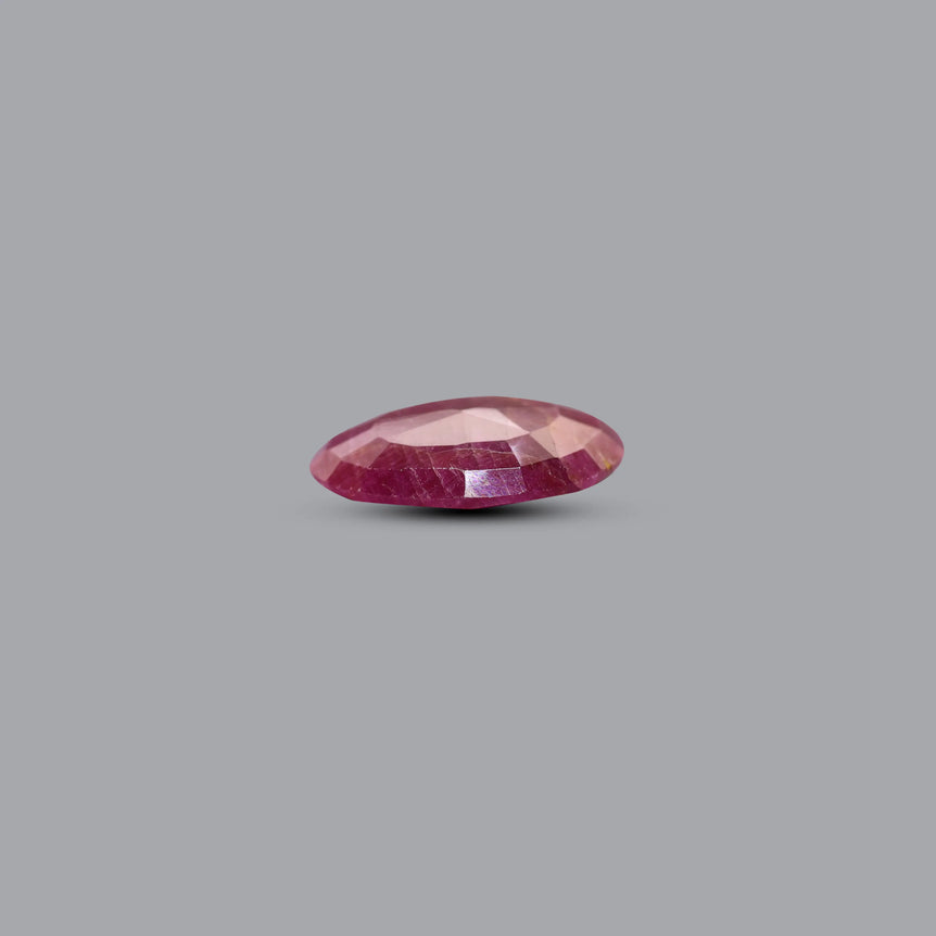 African Ruby - 3.65 Carat - Pramogh
