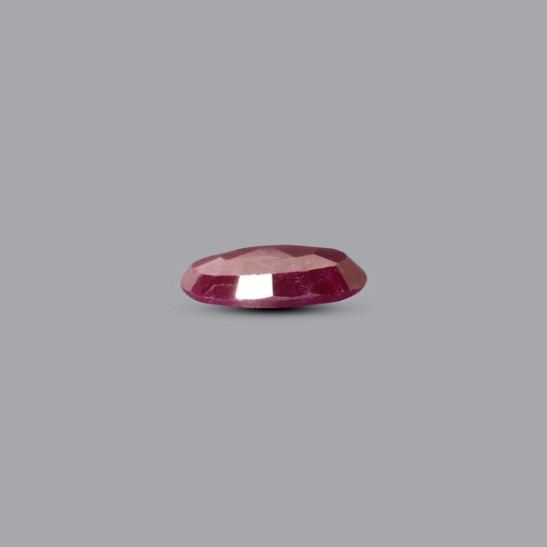 African Ruby - 2.9 Carat