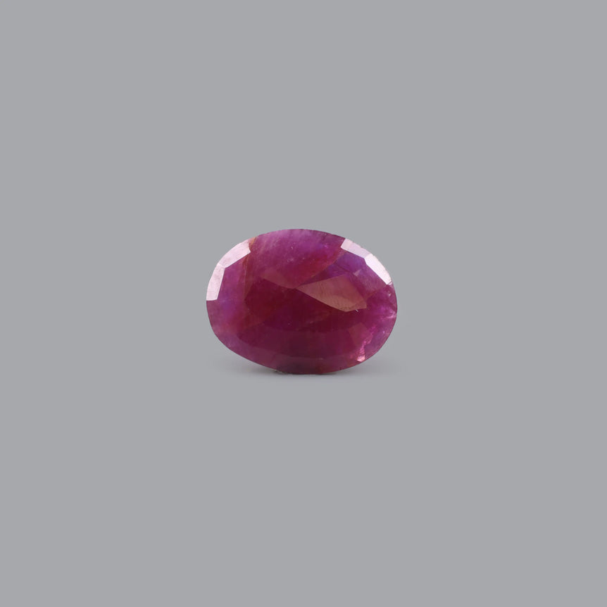 African Ruby - 3.65 Carat - Pramogh