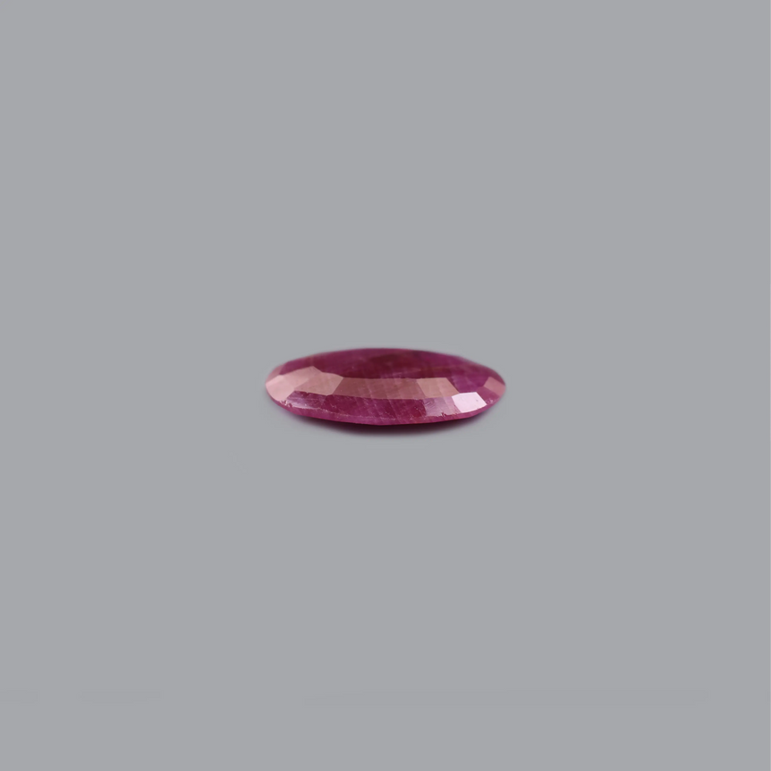 African Ruby - 3.65 Carat - Pramogh