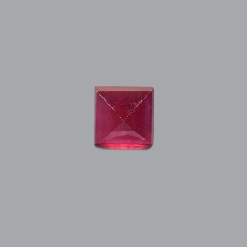 Ruby - 8.7 Carat - Pramogh