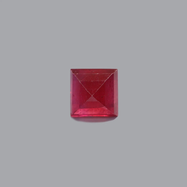 Ruby - 5.55 Carat