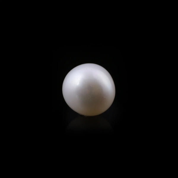 Pearl - 3.92 Carat