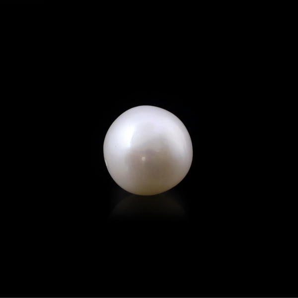 Pearl - 4.56 Carat