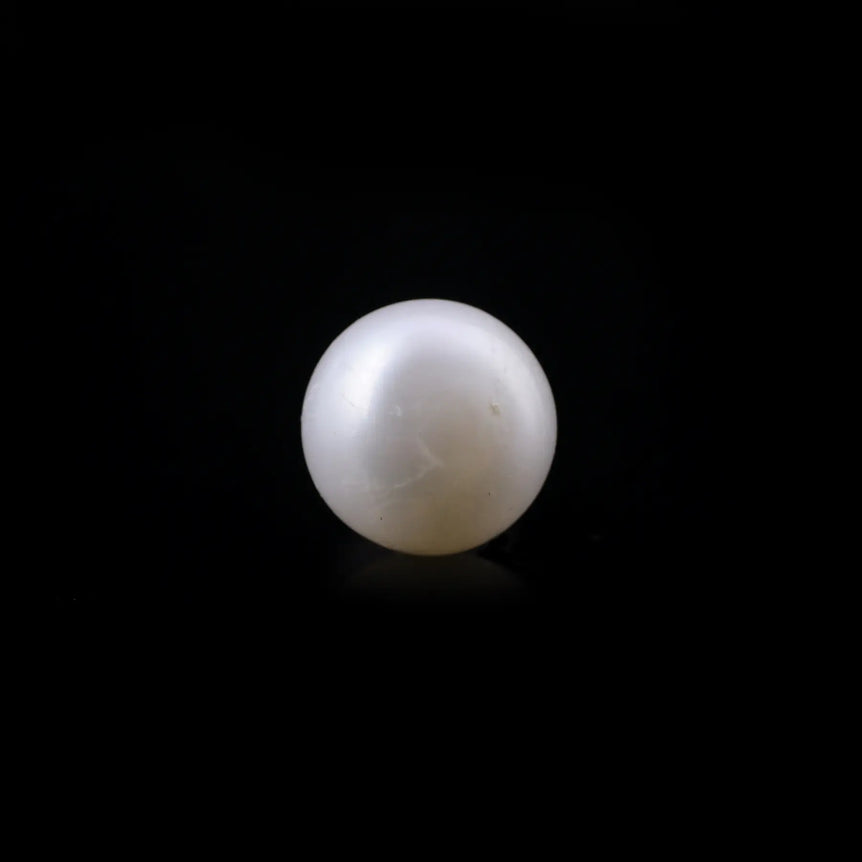Pearl - 4.69 Carat - Pramogh