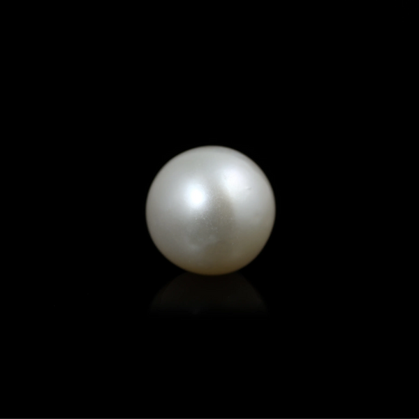 South Sea Pearl  - 5.7 Carat  - Pramogh
