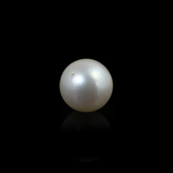 Pearl - 9.75 Carat