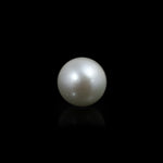 Pearl - 9.7 Carat