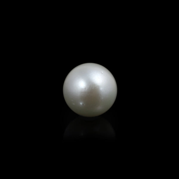 Pearl - 9.7 Carat