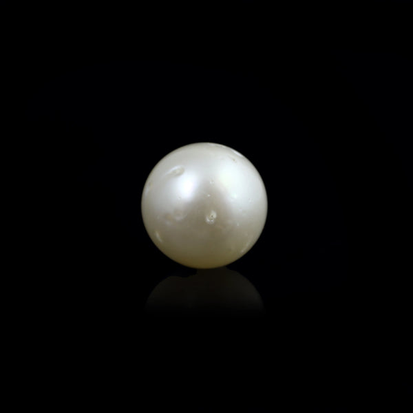 Pearl - 9.35 Carat