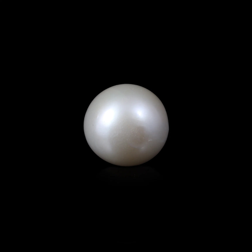 Pearl - 7.6 Carat