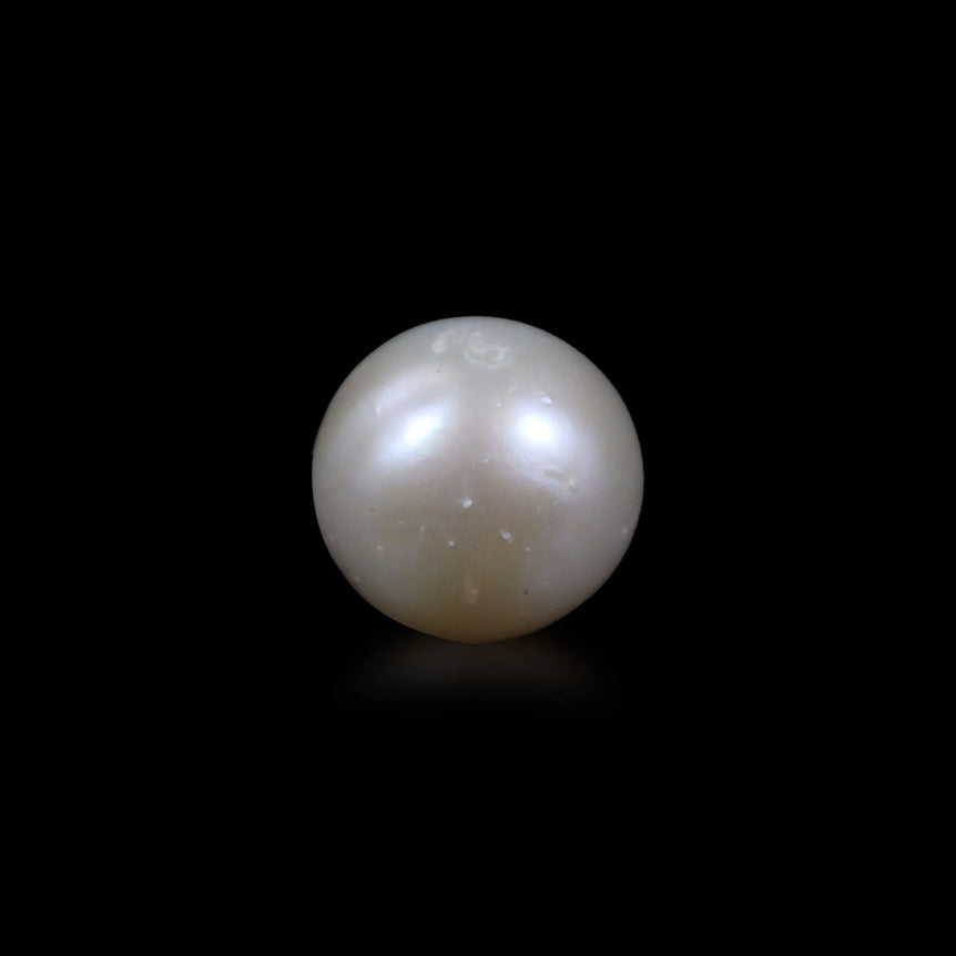 Pearl - 5.75 Carat