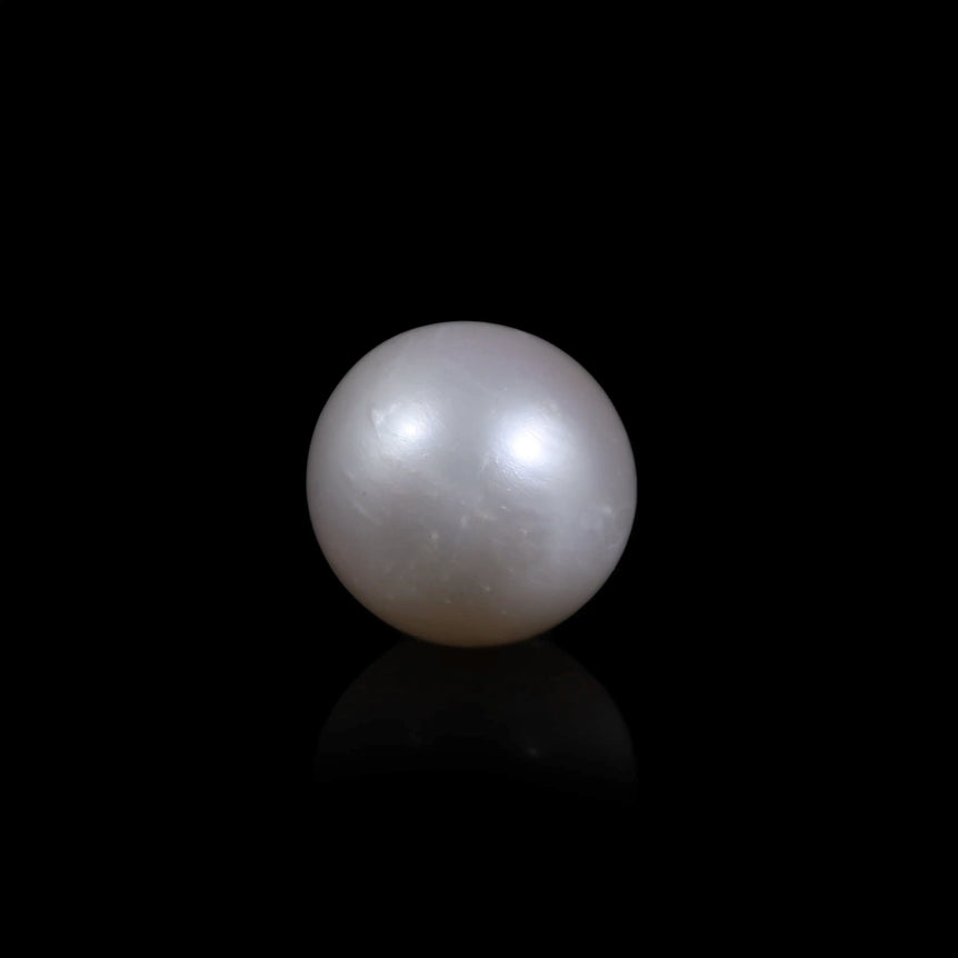 Pearl - 5.75 Carat