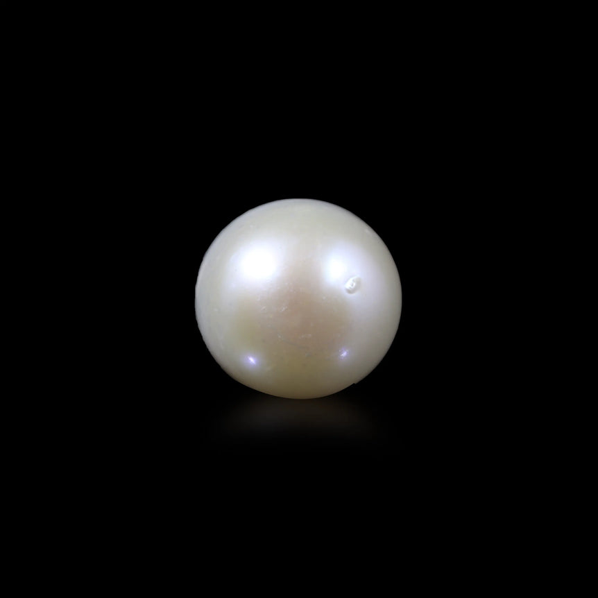 Pearl - 5.9 Carat