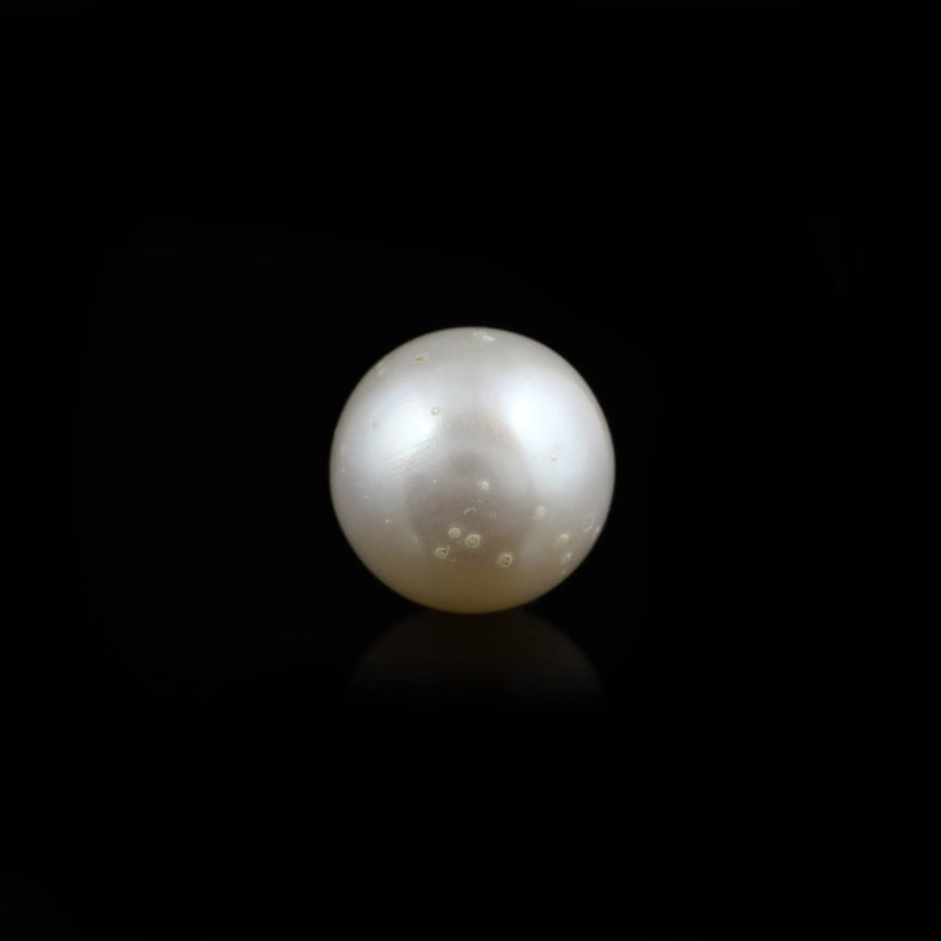 Pearl - 5.75 Carat
