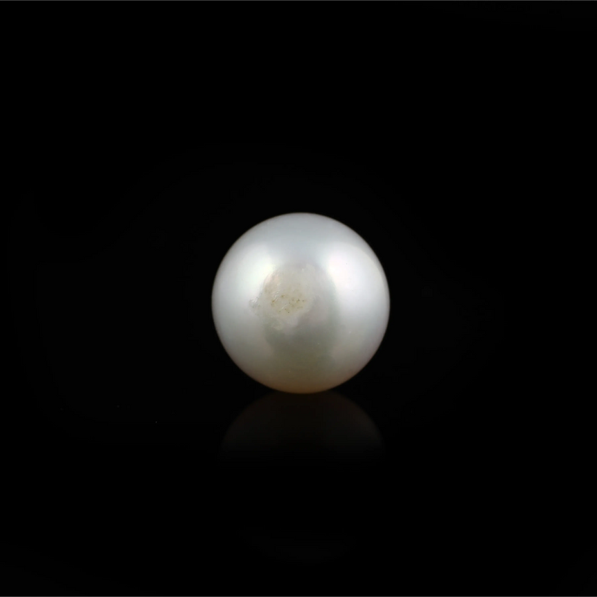 Pearl - 5.55 Carat