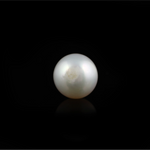Pearl - 5.55 Carat