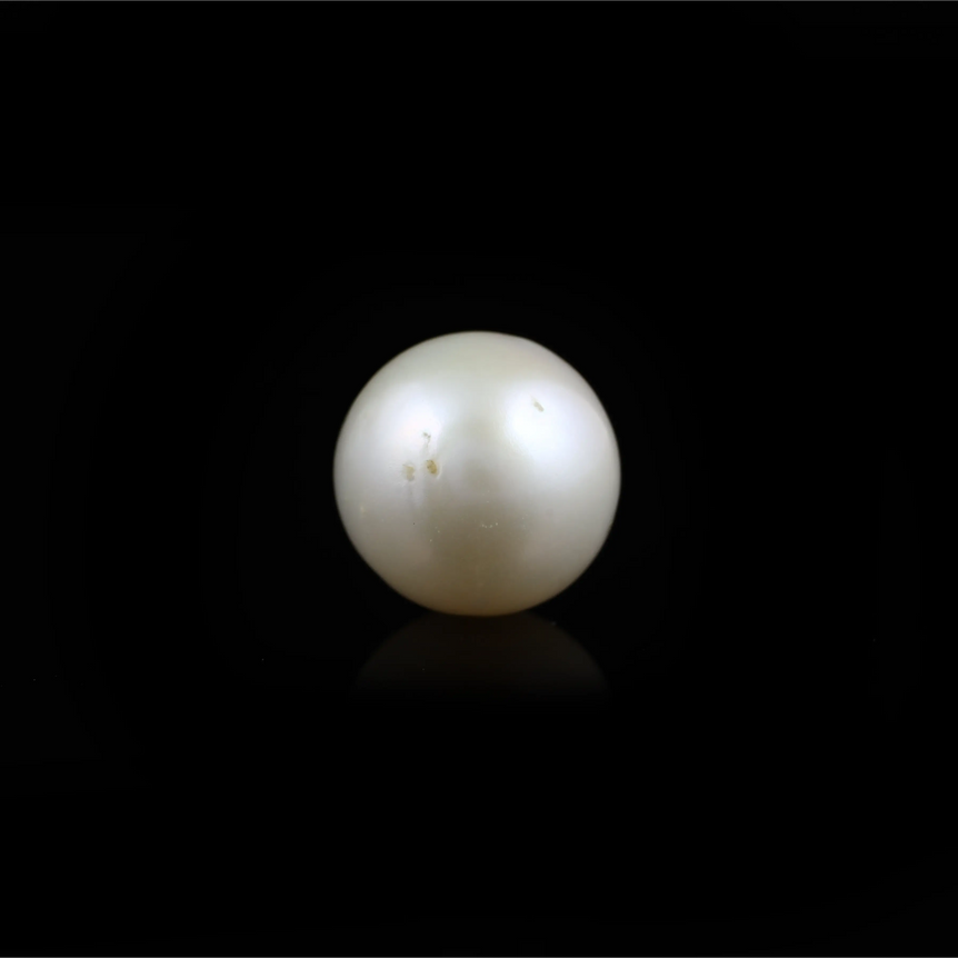 Pearl - 5.75 Carat