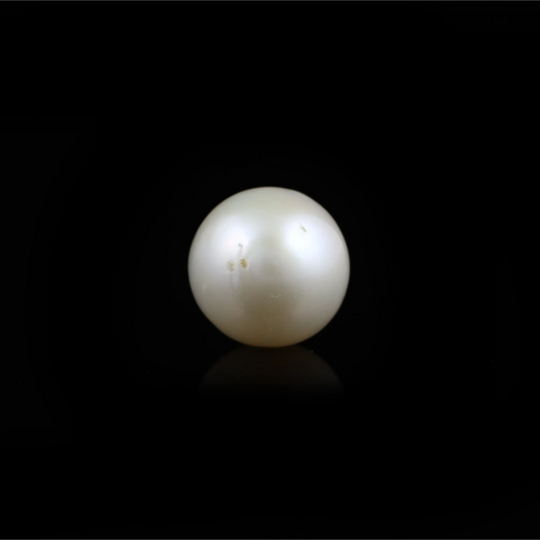 Pearl - 5.75 Carat