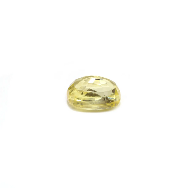 Yellow Sapphire - 3.89 Carat