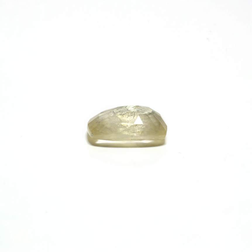 Yellow Sapphire - 3.45 Carat - Pramogh