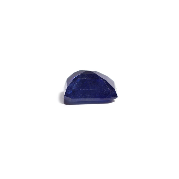 Blue Sapphire - 3.8 Carat