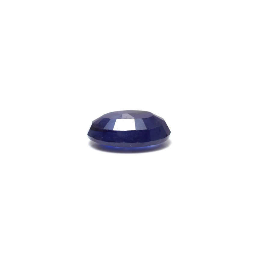 Blue Sapphire - 3.95 Carat