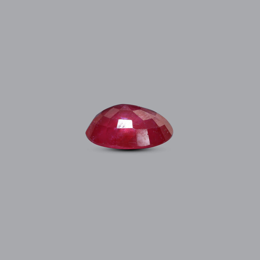 Ruby - 9.75 Carat