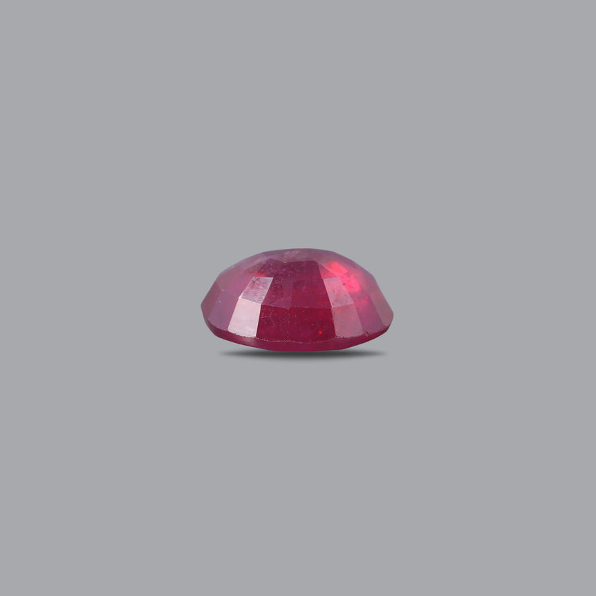 Ruby - 5.77 Carat