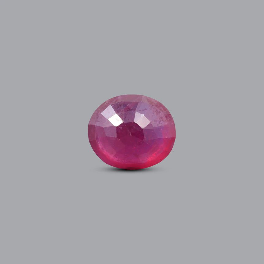 Ruby - 5.66 Carat