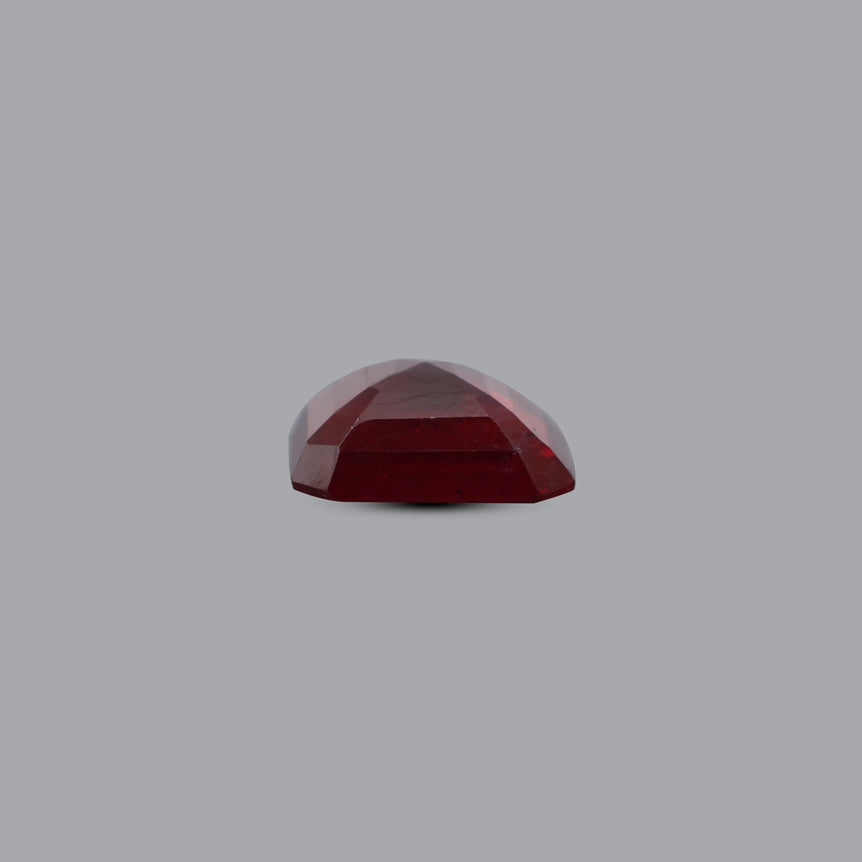 Ruby - 9.8 Carat