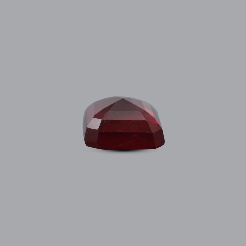 Ruby - 9.75 Carat