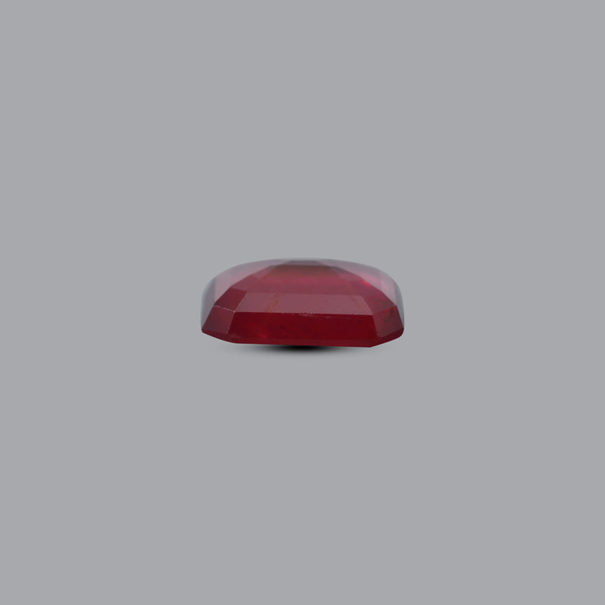 Ruby - 9.75 Carat