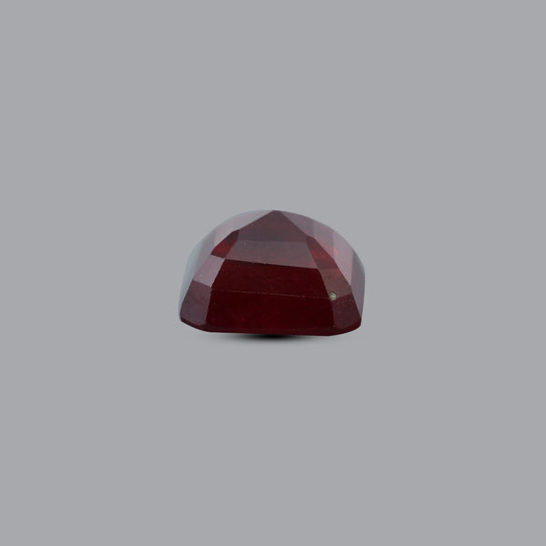 Ruby - 9 Carat