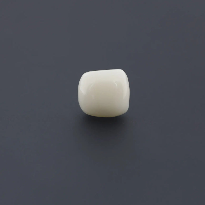 White Coral - 4.63 Carat - Pramogh