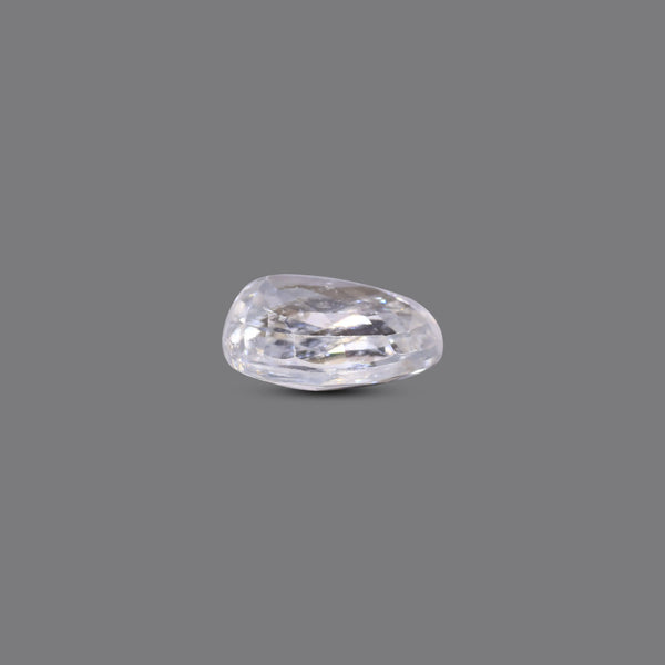 White Zircon - 4.7 Carat
