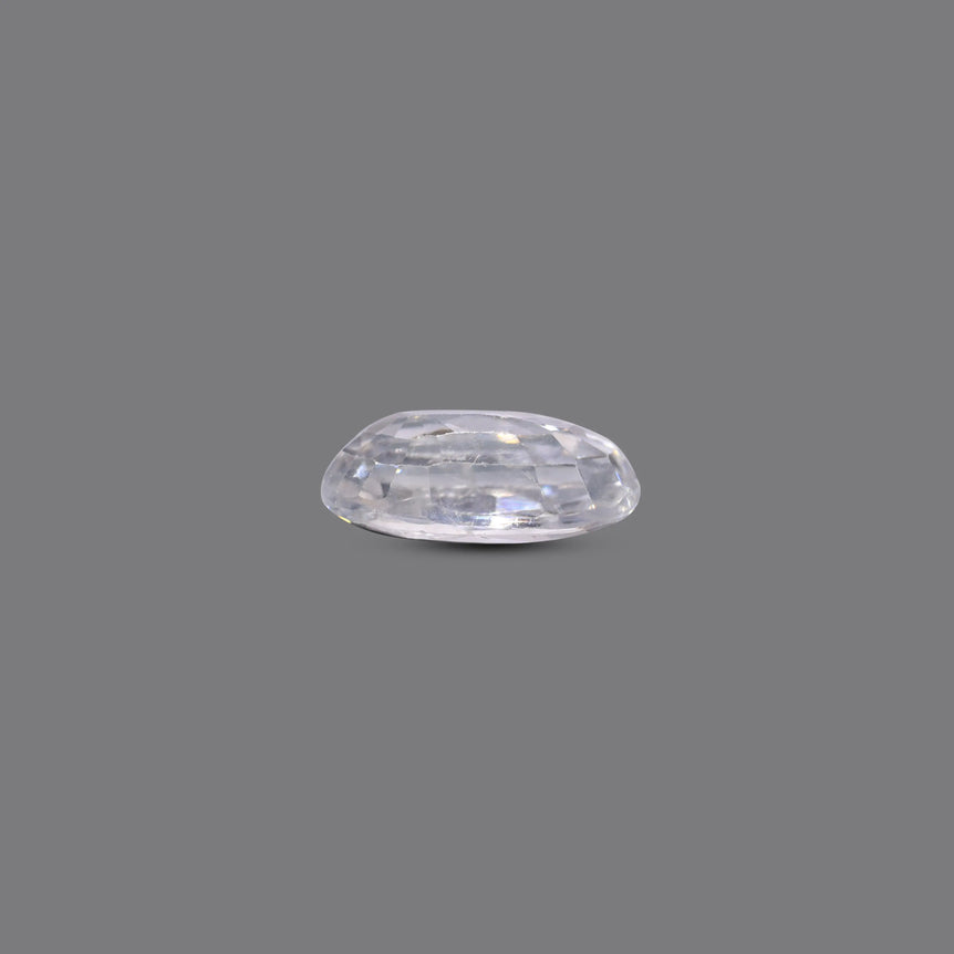 White Zircon - 4.7 Carat
