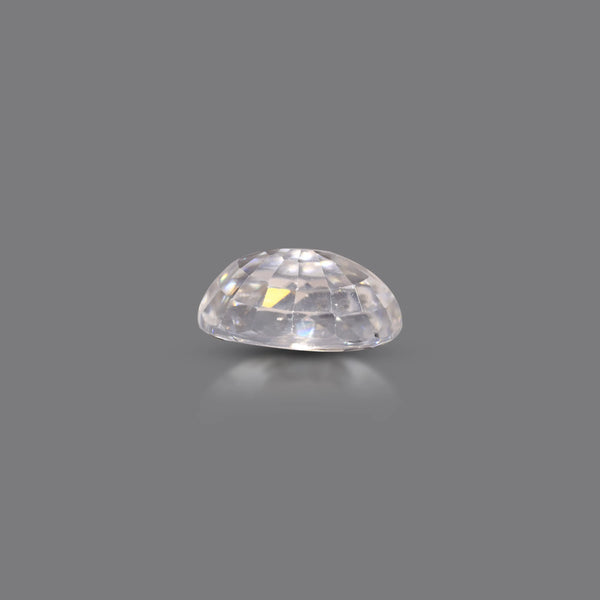 White Zircon - 4.55 Carat