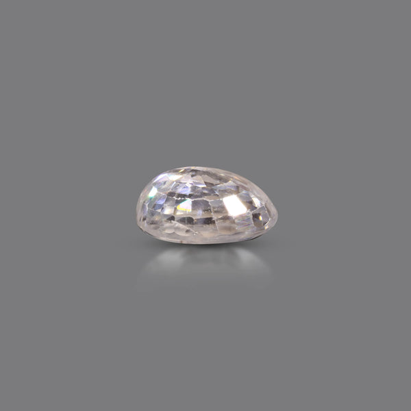 White Zircon - 5.4 Carat