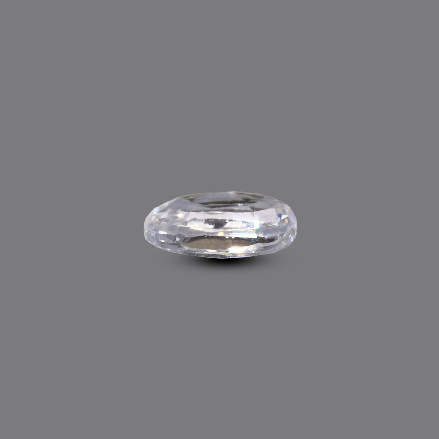 White Zircon - 4.15 Carat