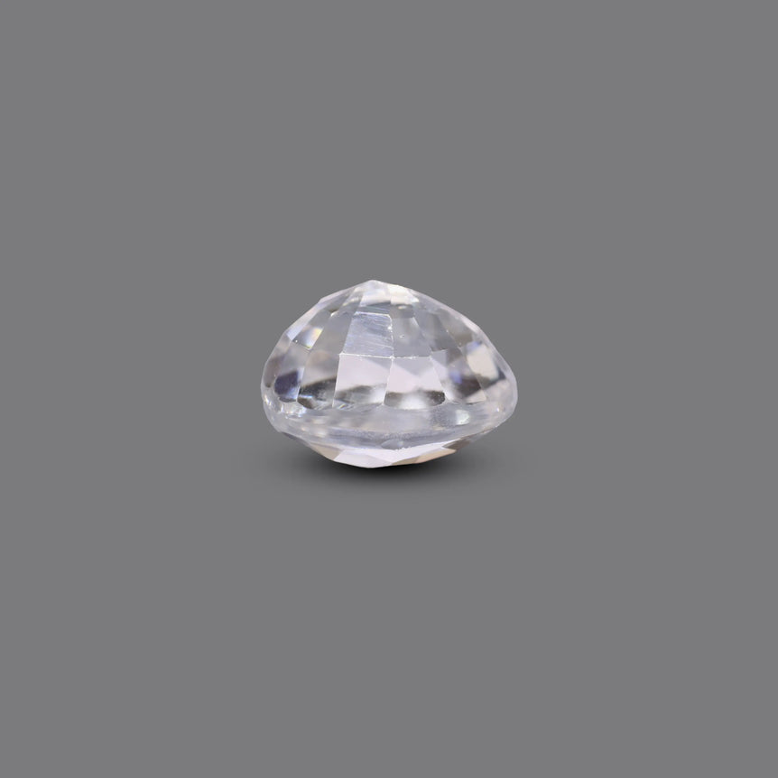 White Zircon - 4.4 Carat