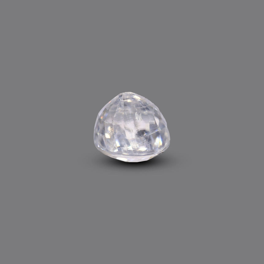 White Zircon - 3.95 Carat