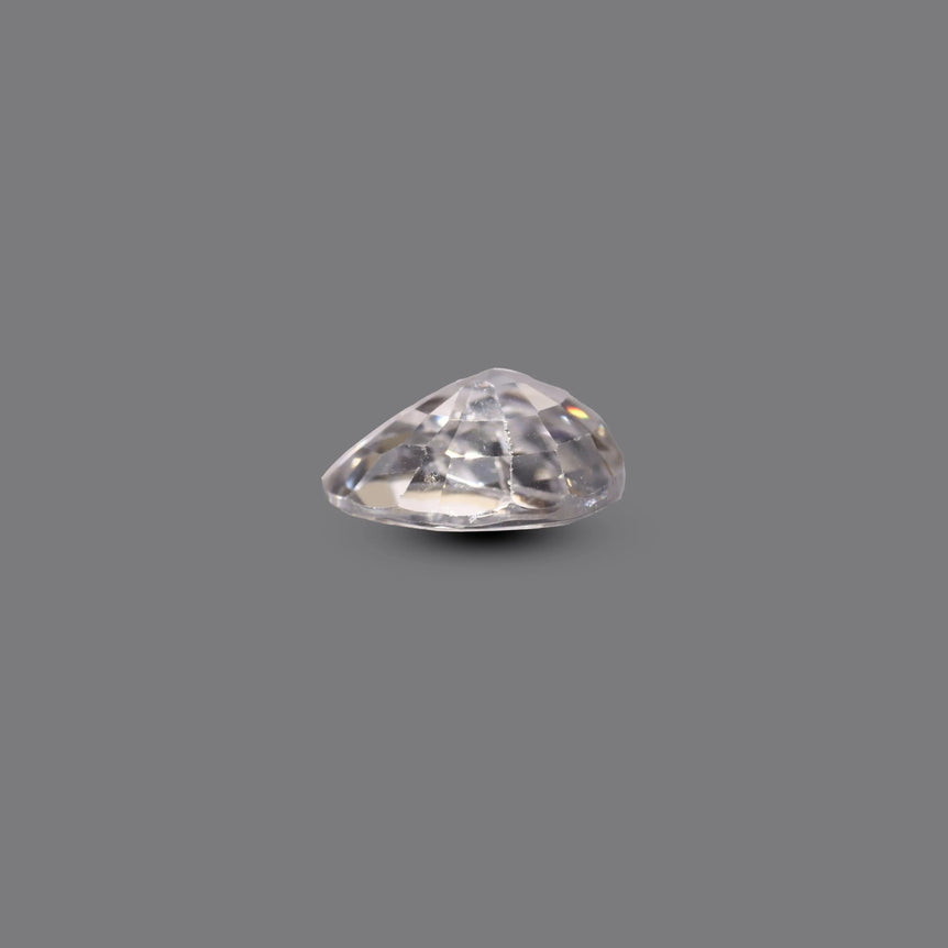 White Zircon - 4.15 Carat