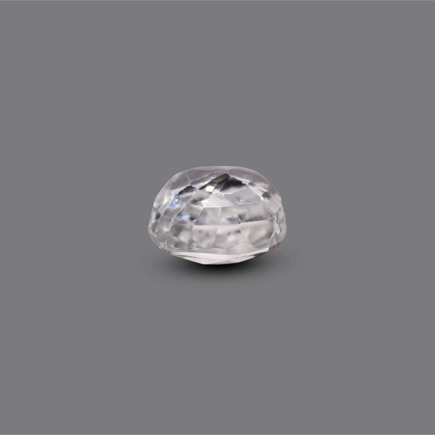White Zircon - 3.9 Carat