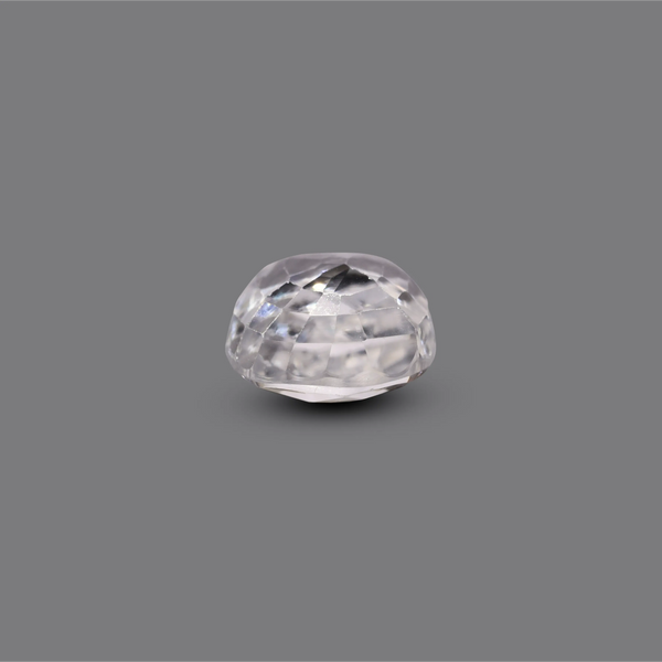 White Zircon - 3.9 Carat