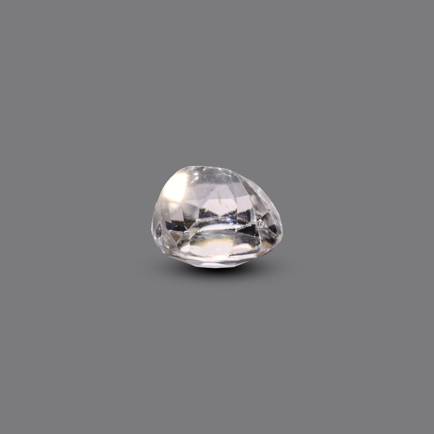 White Zircon - 3.9 Carat