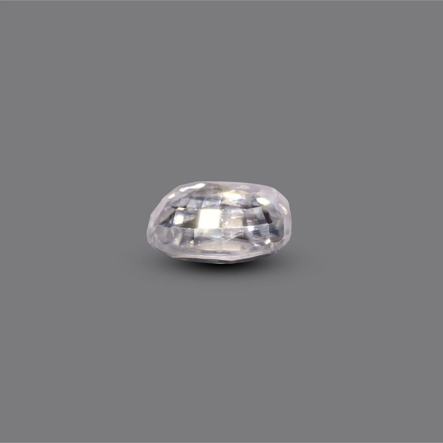 White Zircon - 4.05 Carat