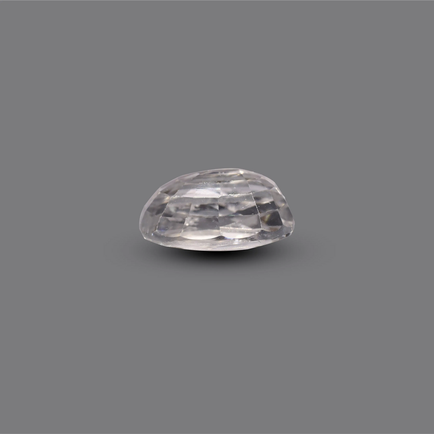 White Zircon - 4.55 Carat