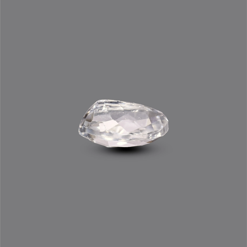 White Zircon - 4.55 Carat