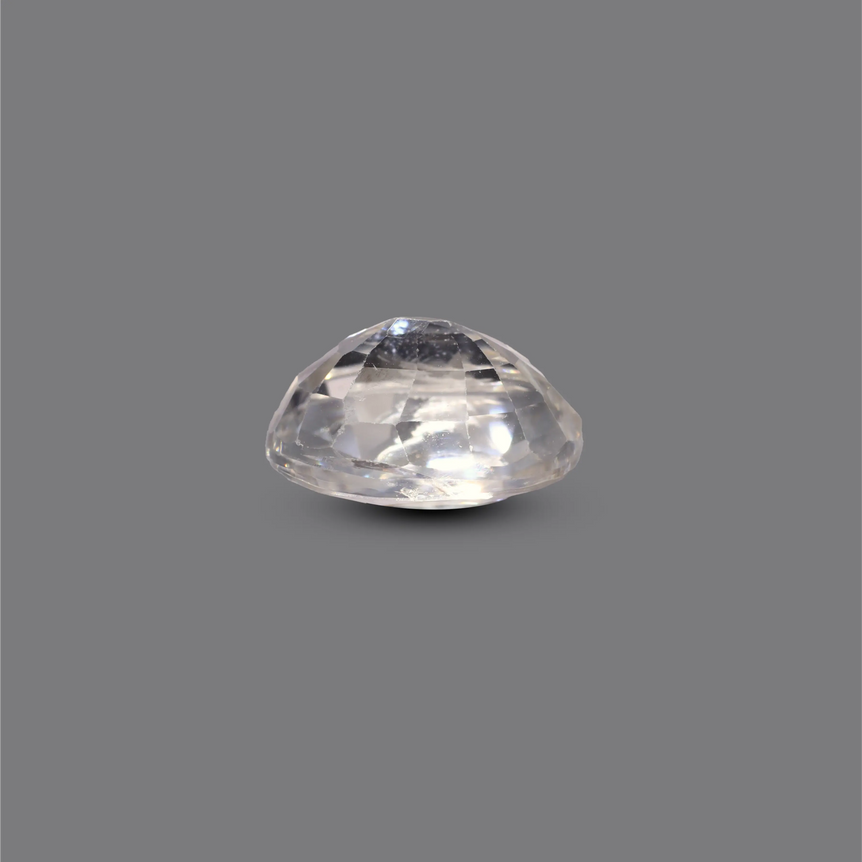 White Zircon - 4.7 Carat